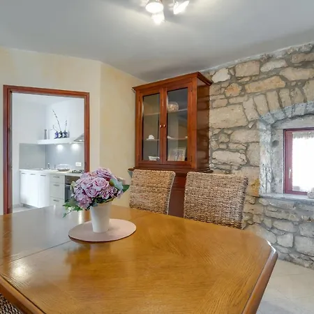 Βίλα Karolina With Private Pool Dračevac