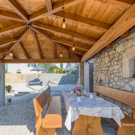 Karolina With Private Pool *