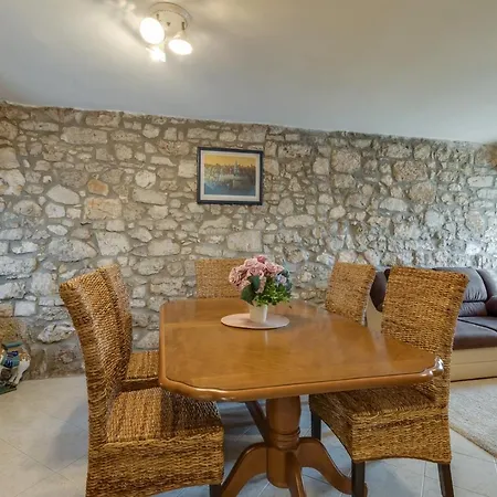 Karolina With Private Pool